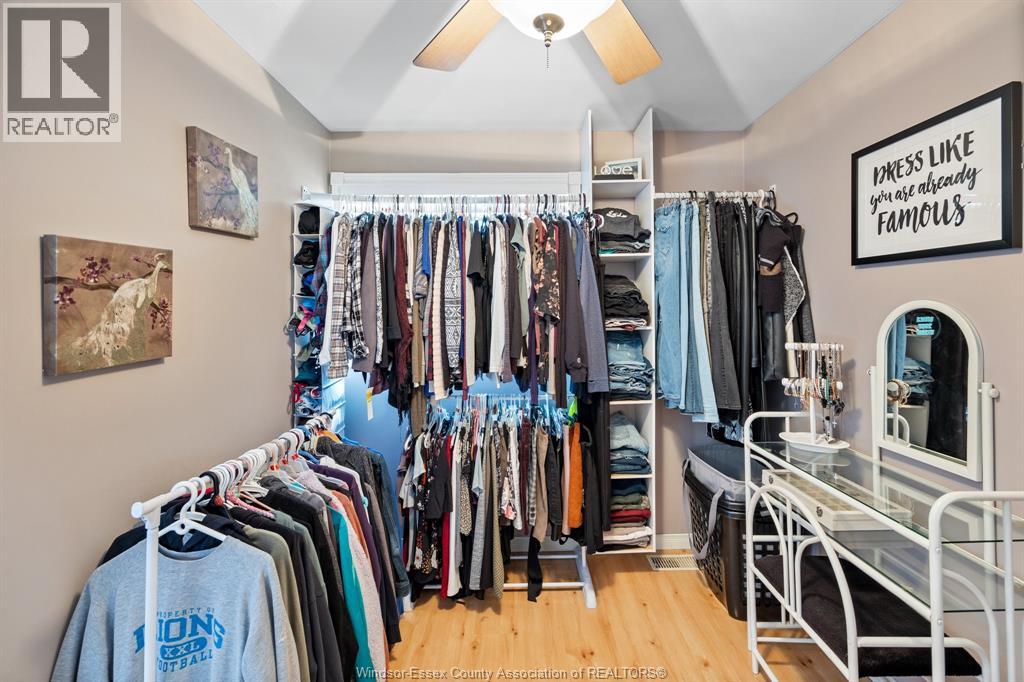 330 Fryer Street, Amherstburg, Ontario N9V 2L9 - Photo 18 - 25030954