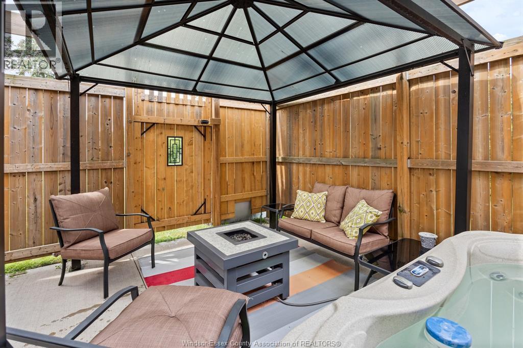 330 Fryer Street, Amherstburg, Ontario N9V 2L9 - Photo 26 - 25030954