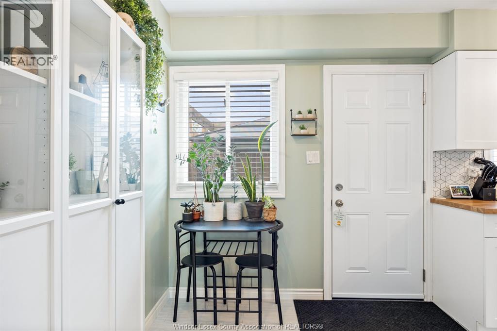 330 Fryer Street, Amherstburg, Ontario  N9V 2L9 - Photo 15 - 25030952