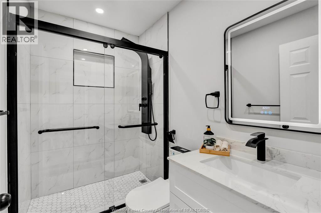 3104 Academy, Windsor, Ontario N9E 2H4 - Photo 11 - 25030898