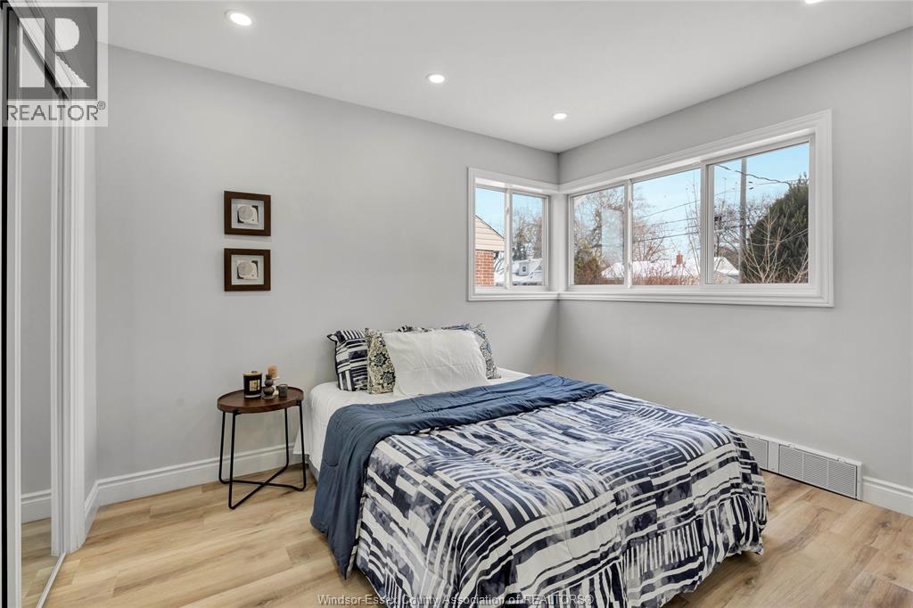 3104 Academy, Windsor, Ontario N9E 2H4 - Photo 12 - 25030898