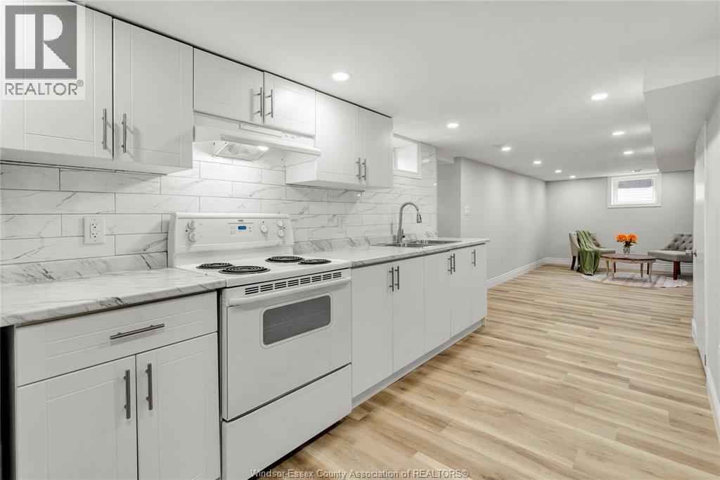 3104 Academy, Windsor, Ontario N9E 2H4 - Photo 24 - 25030898