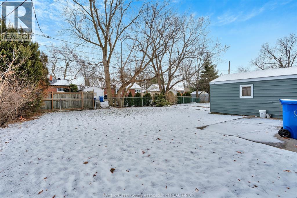 3104 Academy, Windsor, Ontario N9E 2H4 - Photo 33 - 25030898