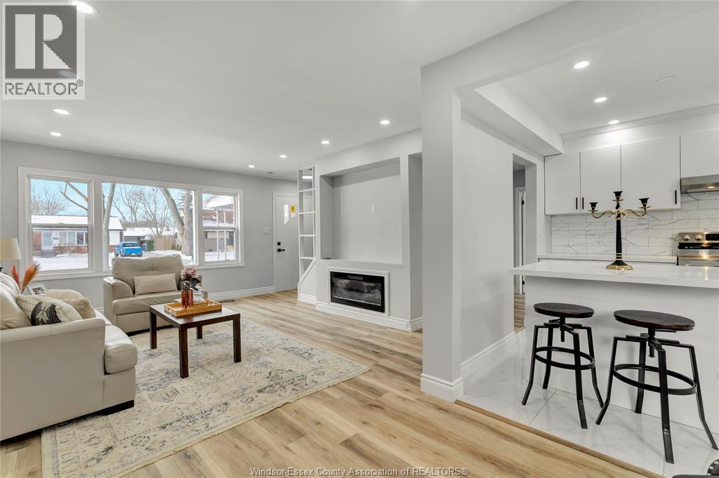 3104 Academy, Windsor, Ontario N9E 2H4 - Photo 8 - 25030898