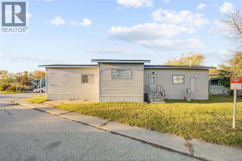 56 Holly Street, Lakeshore, Ontario N8N 2V1 - Photo 26 - 25030876