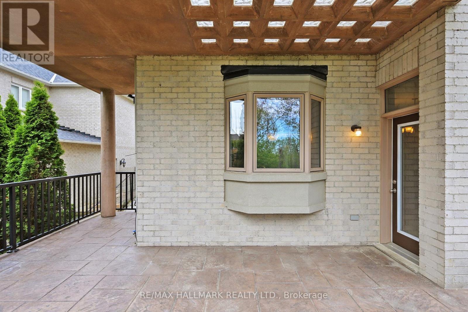 383 Paradelle Drive, Richmond Hill, Ontario  L4E 4R8 - Photo 19 - N12414456