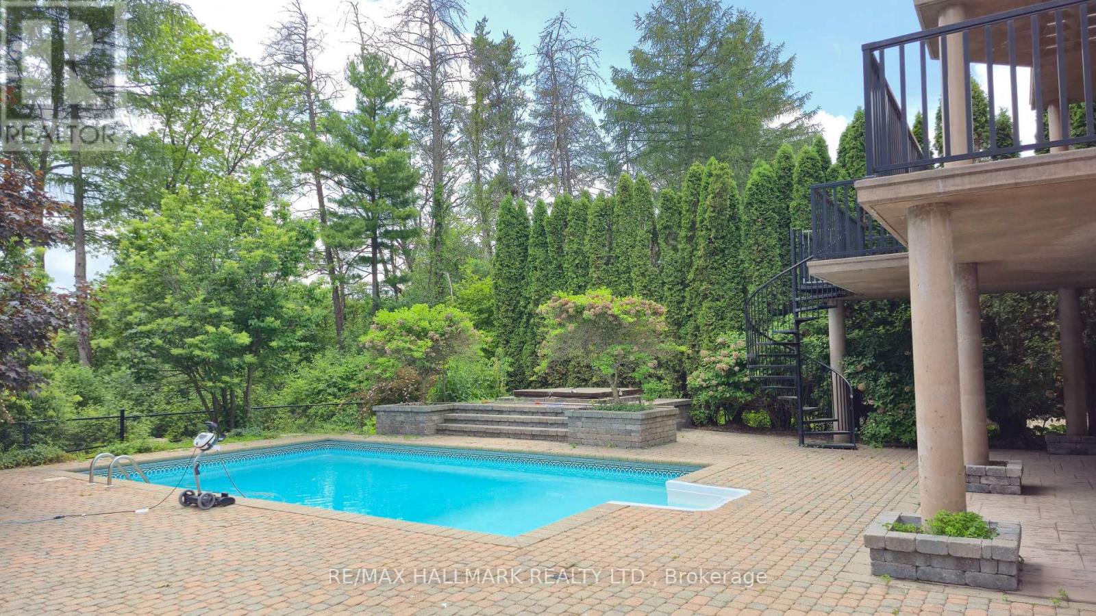 383 Paradelle Drive, Richmond Hill, Ontario  L4E 4R8 - Photo 44 - N12414456