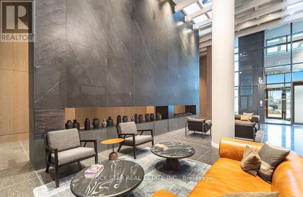 707 - 8 Interchange Way, Vaughan, Ontario  L4K 0R2 - Photo 19 - N12556226