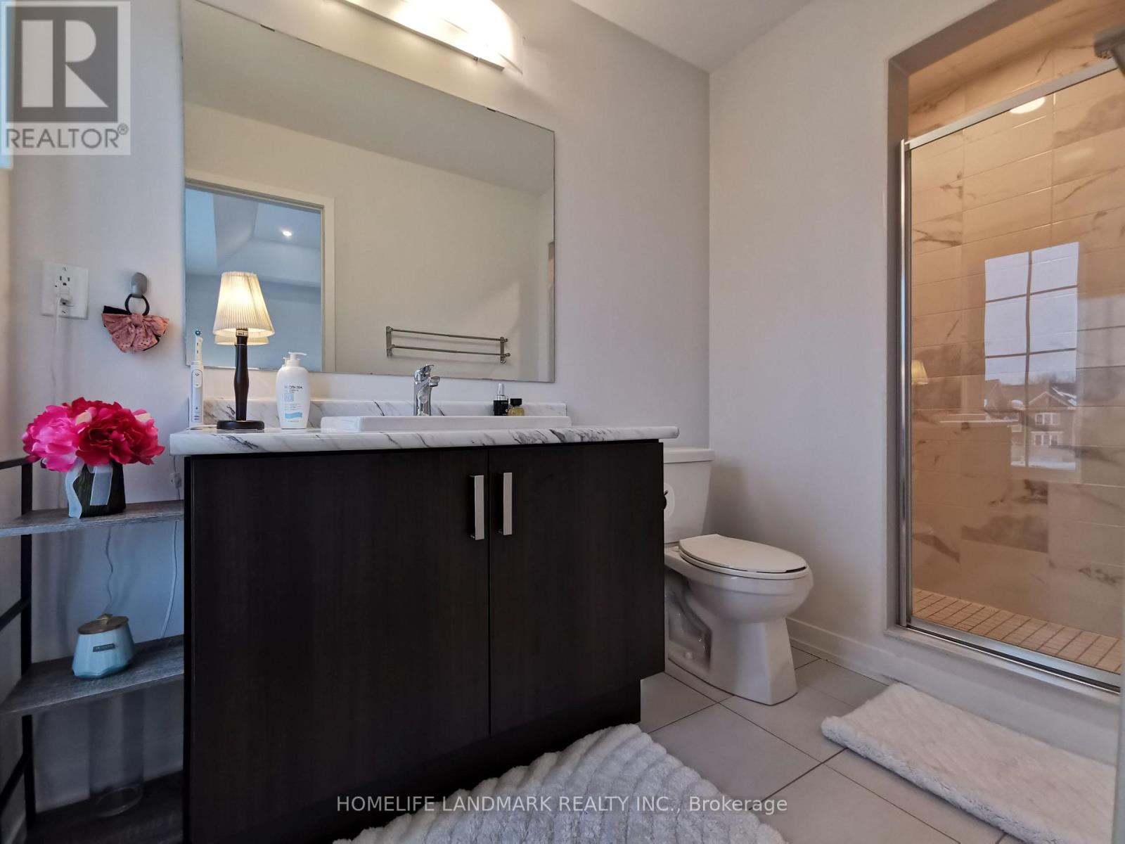 84 Lady Dolores Avenue, Vaughan, Ontario  L6A 4Y4 - Photo 11 - N12592628