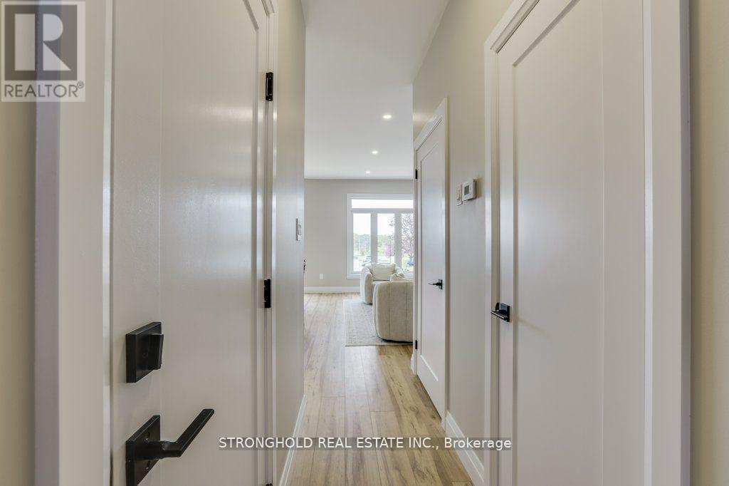 1772 Finley Crescent, London North, Ontario  N6H 5M5 - Photo 15 - X12512828