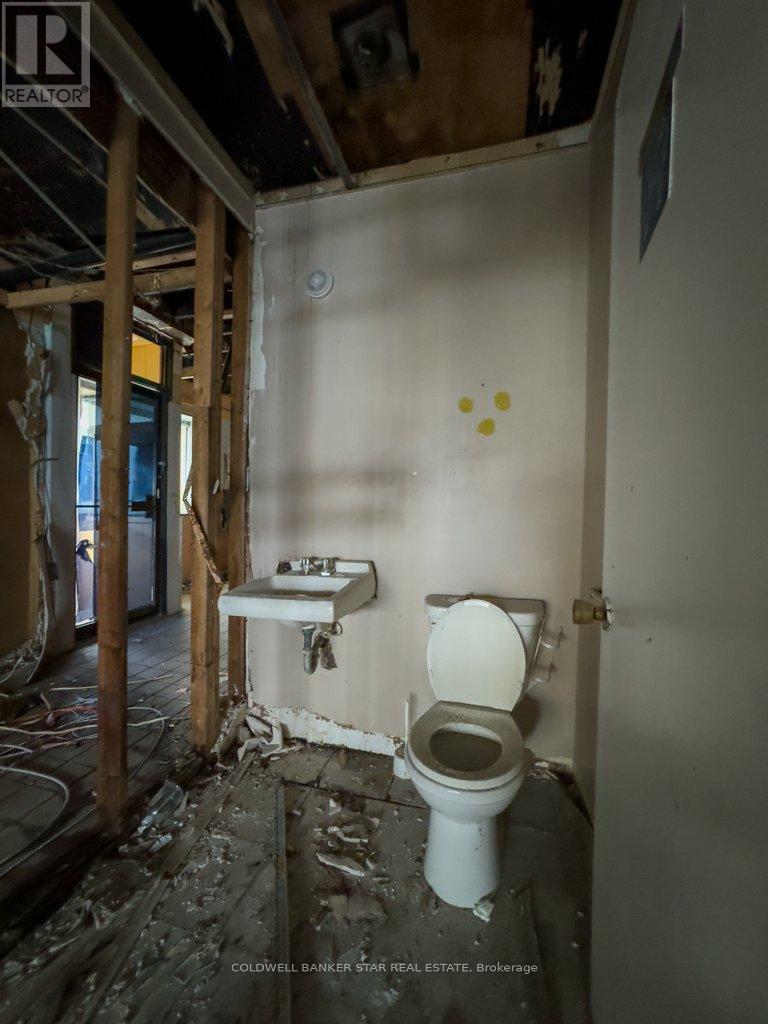 14 St Catharine Street S, St. Thomas, Ontario  N5P 2V6 - Photo 23 - X12589062