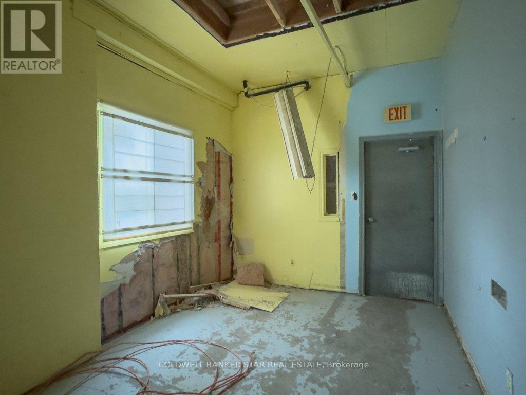 14 St Catharine Street S, St. Thomas, Ontario  N5P 2V6 - Photo 28 - X12589062