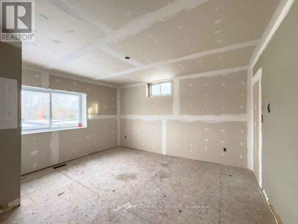 14 St Catharine Street S, St. Thomas, Ontario  N5P 2V6 - Photo 39 - X12589062