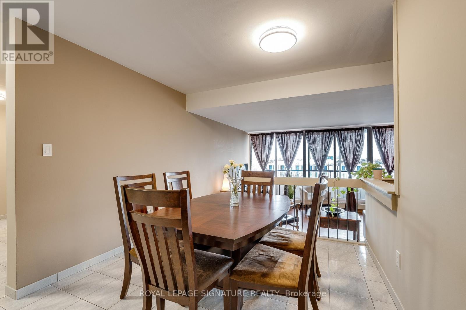 611 - 1 Four Winds Drive, Toronto, Ontario  M3J 2T1 - Photo 14 - W12593314