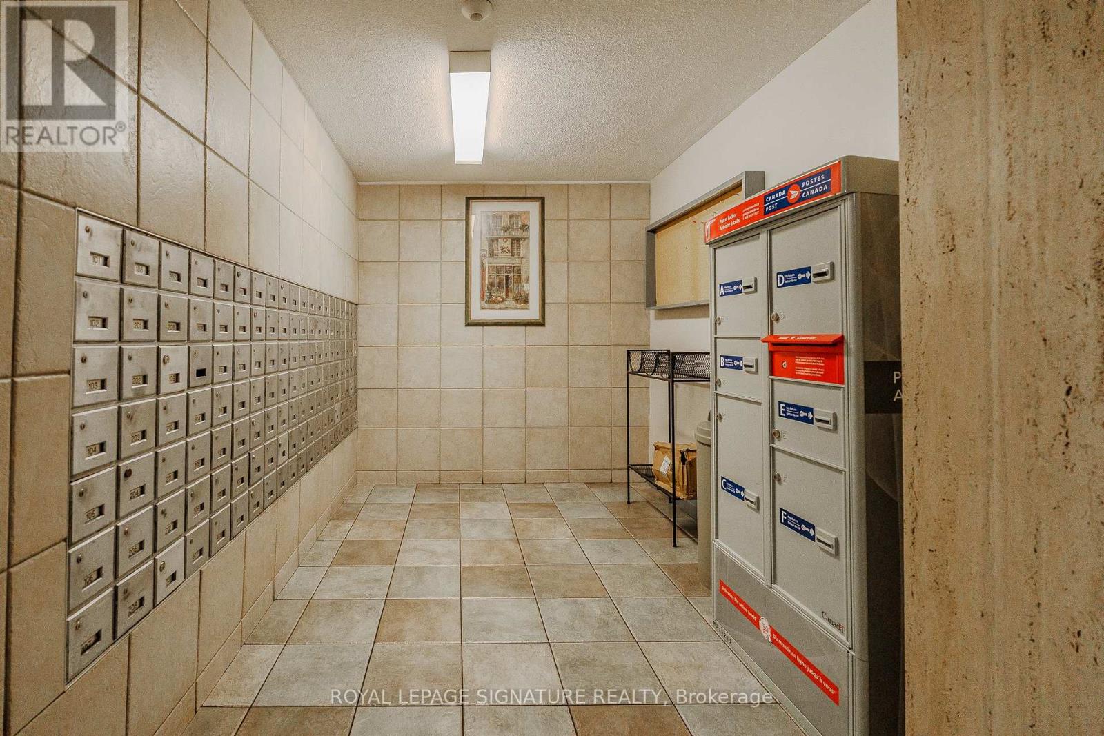 611 - 1 Four Winds Drive, Toronto, Ontario  M3J 2T1 - Photo 23 - W12593314