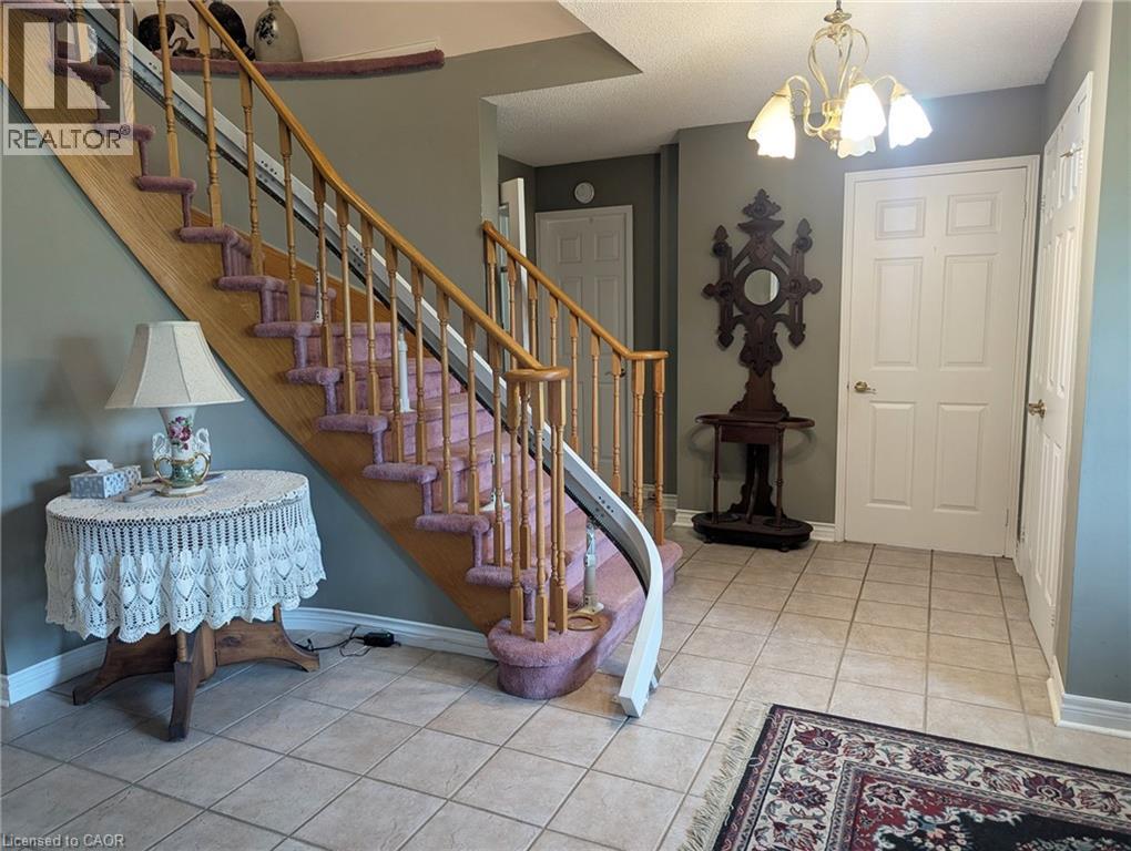 537 Westman Avenue, Peterborough, Ontario  K9K 2E6 - Photo 20 - 40781567