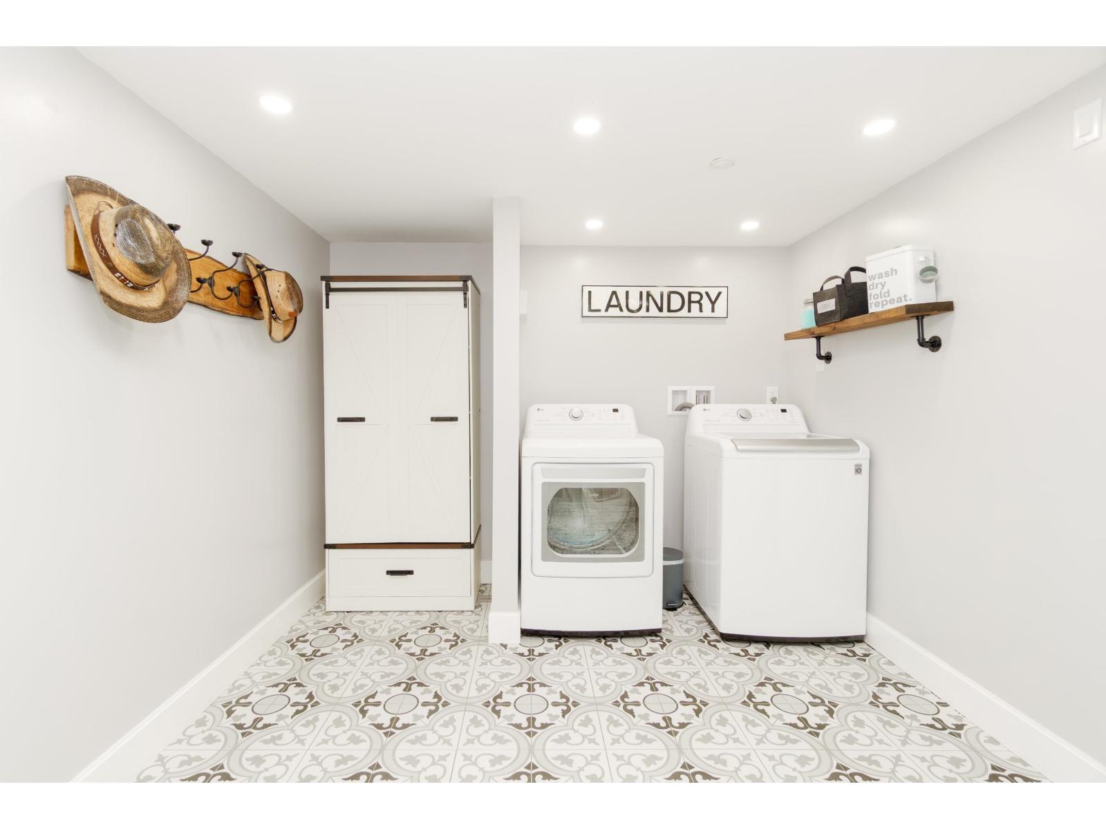 4505 196th Street, Surrey, British Columbia  V3Z 0L7 - Photo 12 - R3070995