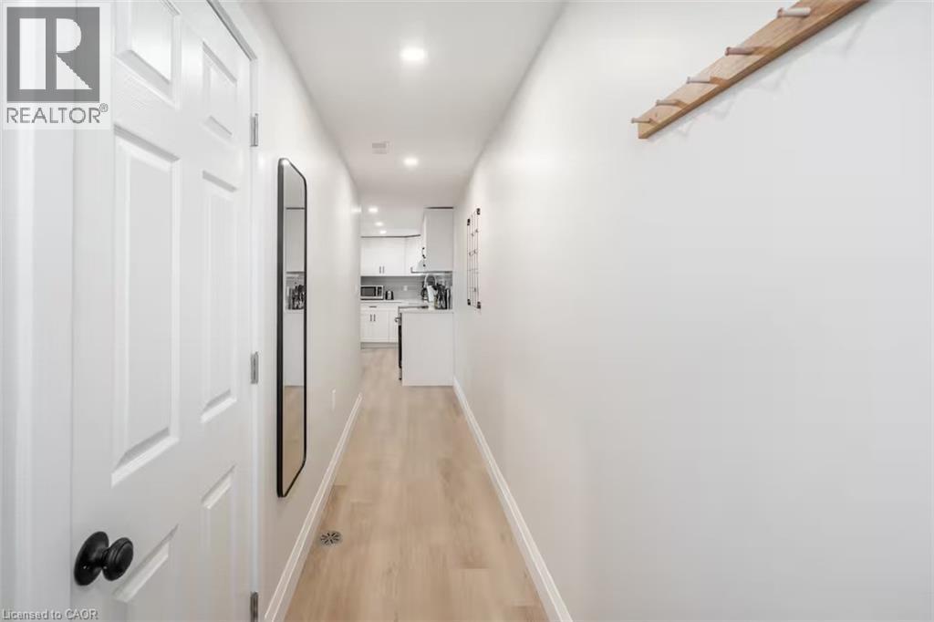 73 Cranbrook Drive Unit# Lower, Hamilton, Ontario  L9C 4S5 - Photo 3 - 40788089