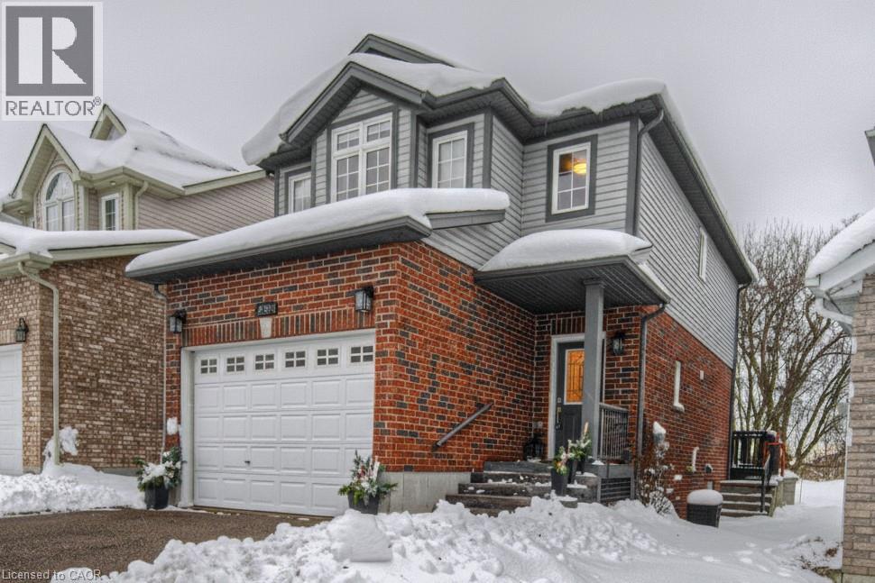 385 Westmeadow Drive, Kitchener, Ontario  N2N 3K8 - Photo 2 - 40790827