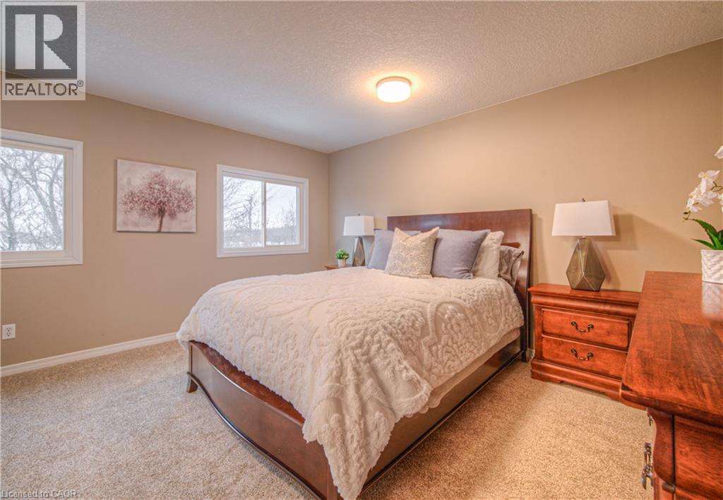 385 Westmeadow Drive, Kitchener, Ontario  N2N 3K8 - Photo 17 - 40790827