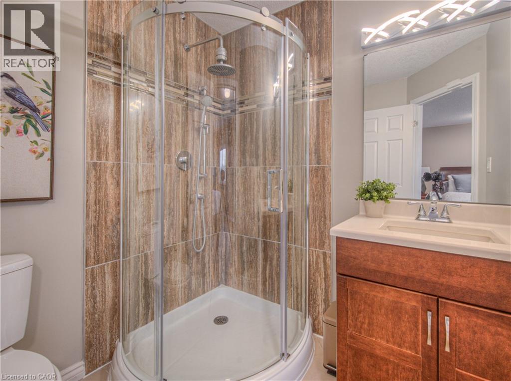 385 Westmeadow Drive, Kitchener, Ontario  N2N 3K8 - Photo 19 - 40790827