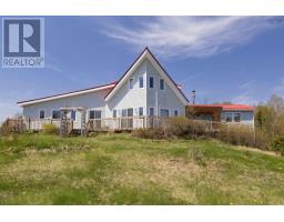 100 Phinney Lane, Parrsboro, Nova Scotia