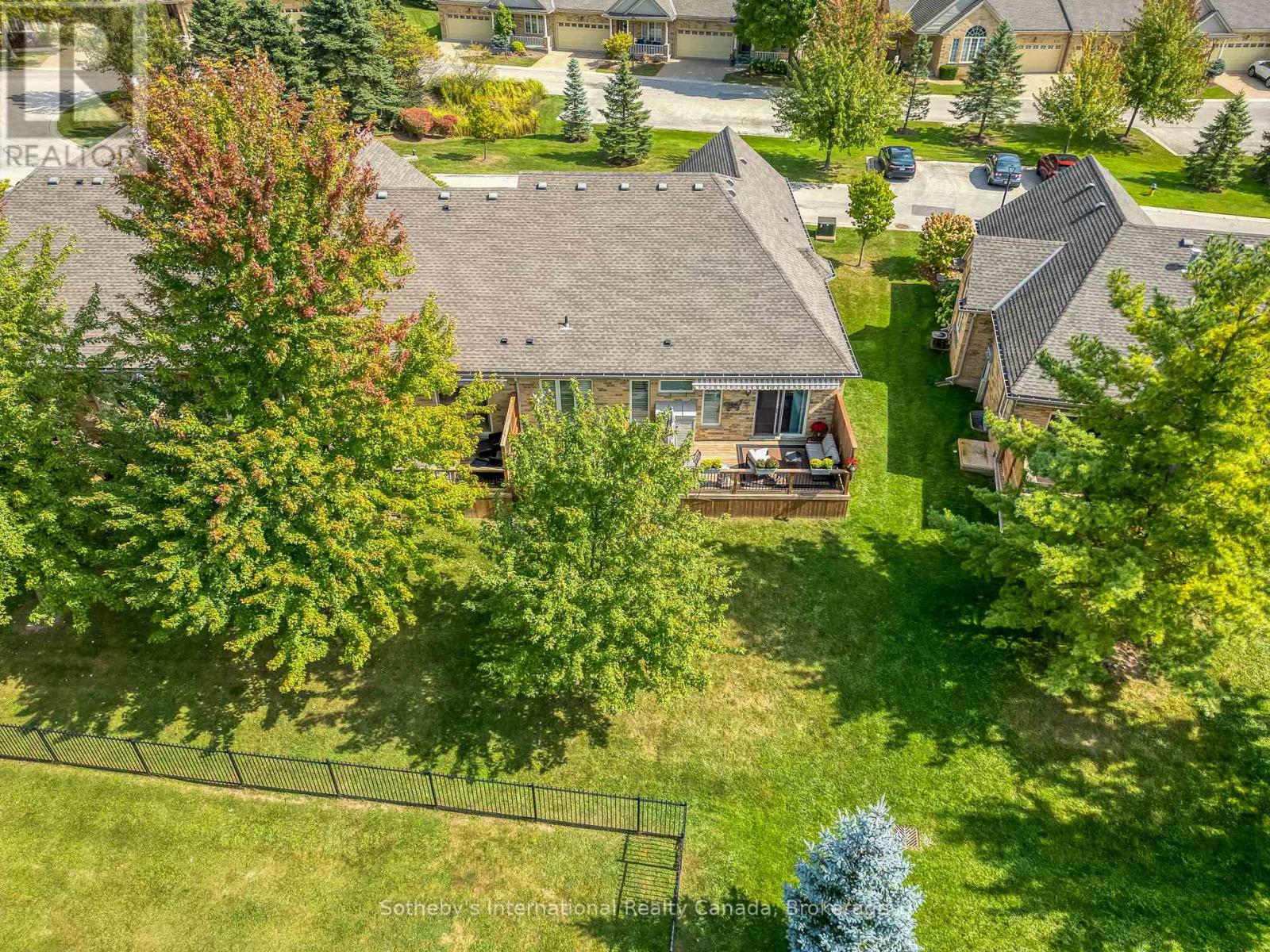 6 - 21 St Johns Drive, Middlesex Centre, Ontario  N0M 1C0 - Photo 28 - X12588086