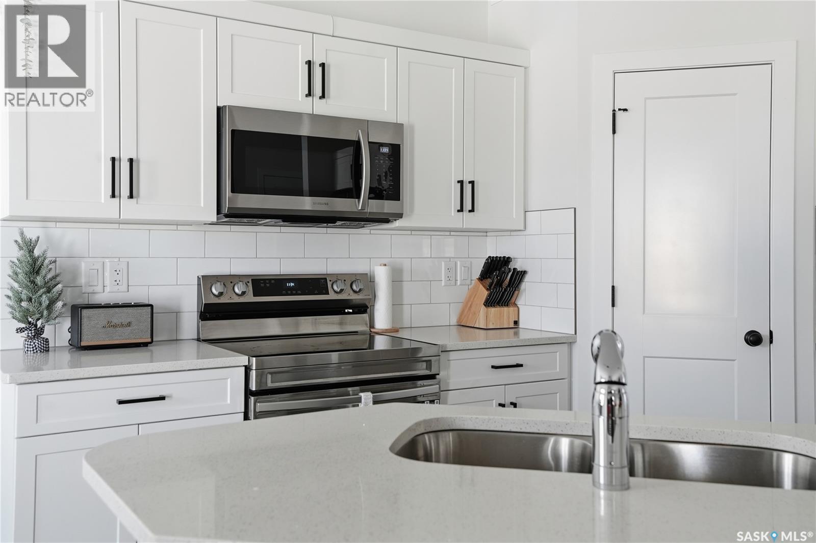 153 Echo Lane, Martensville, Saskatchewan  S0K 2T1 - Photo 13 - SK024987