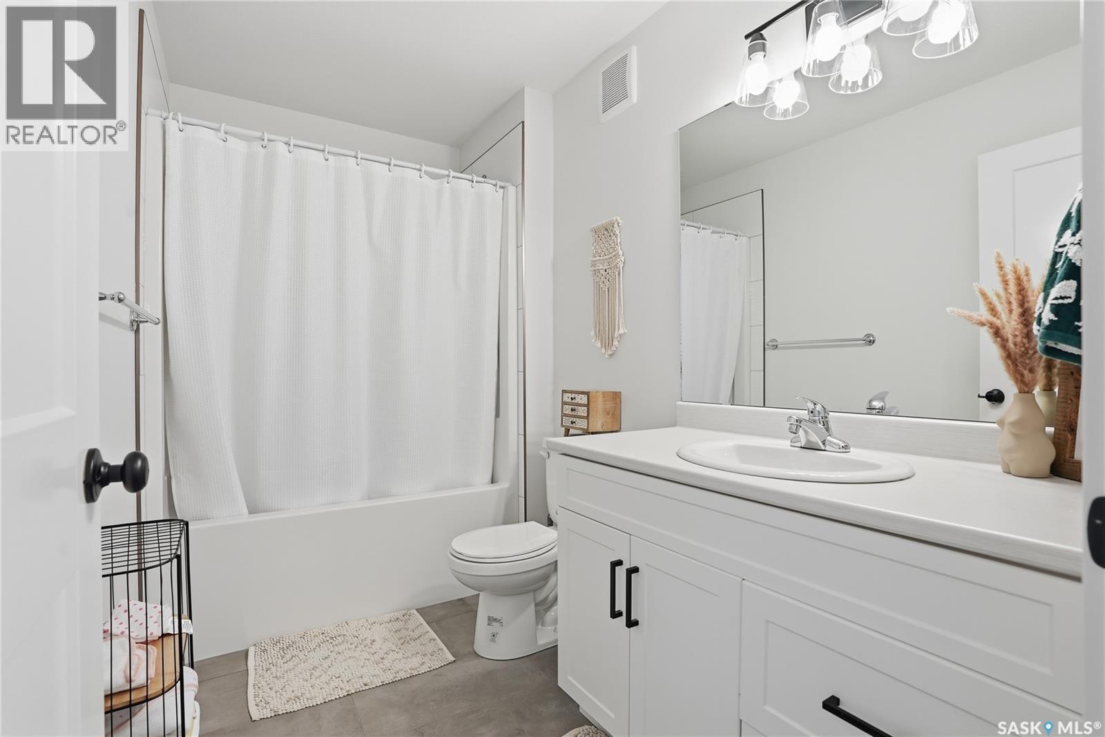 153 Echo Lane, Martensville, Saskatchewan  S0K 2T1 - Photo 29 - SK024987