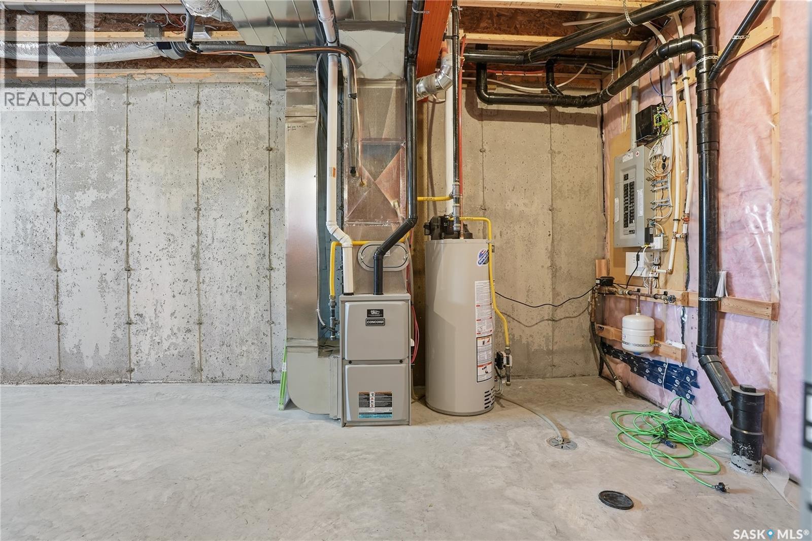 153 Echo Lane, Martensville, Saskatchewan  S0K 2T1 - Photo 36 - SK024987