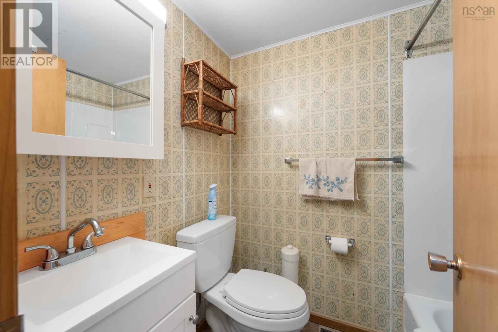 32 Gaudet Road, St. Bernard, Nova Scotia  B0W 3T0 - Photo 11 - 202526906