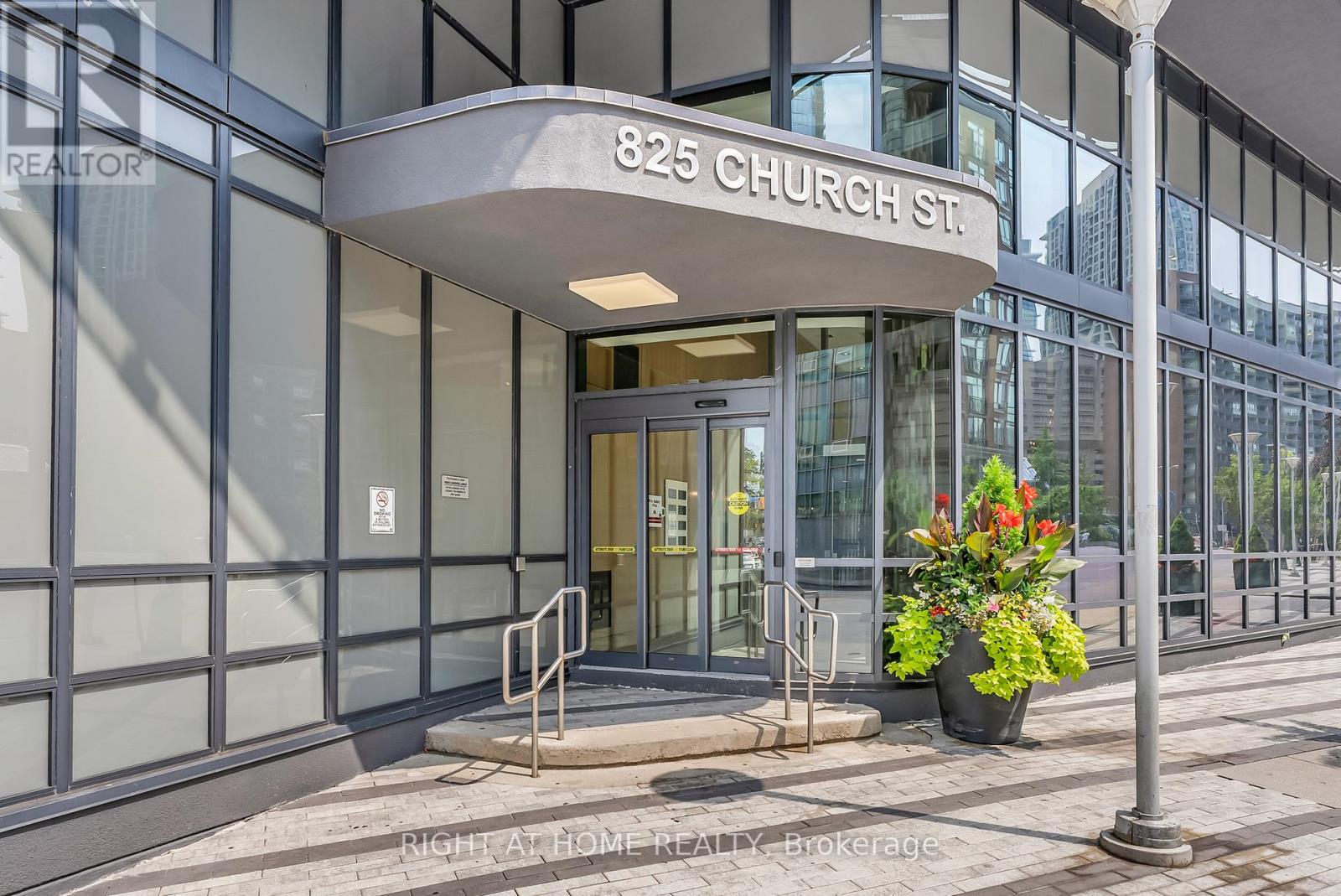 2109 - 825 Church Street, Toronto, Ontario  M4W 3Z4 - Photo 46 - C12593660