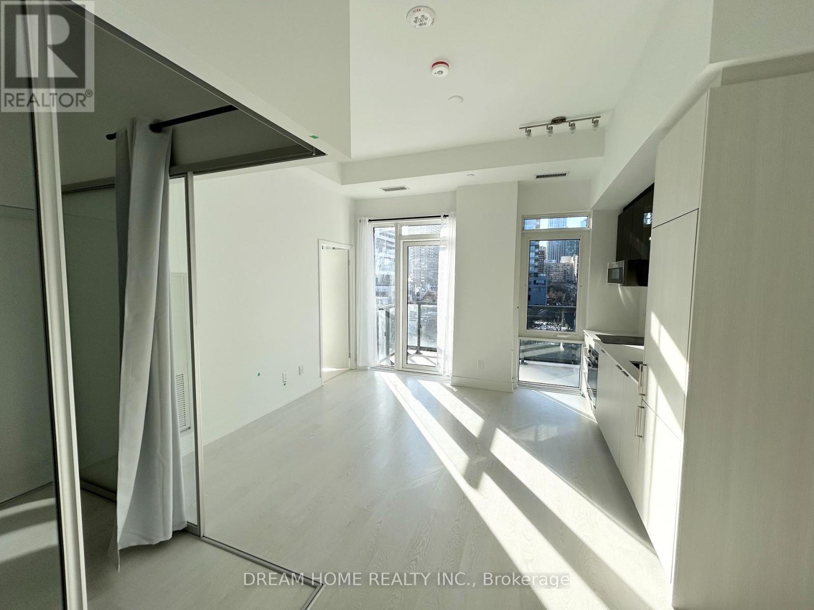 715 - 308 Jarvis Street, Toronto, Ontario  M5B 0E3 - Photo 4 - C12593674