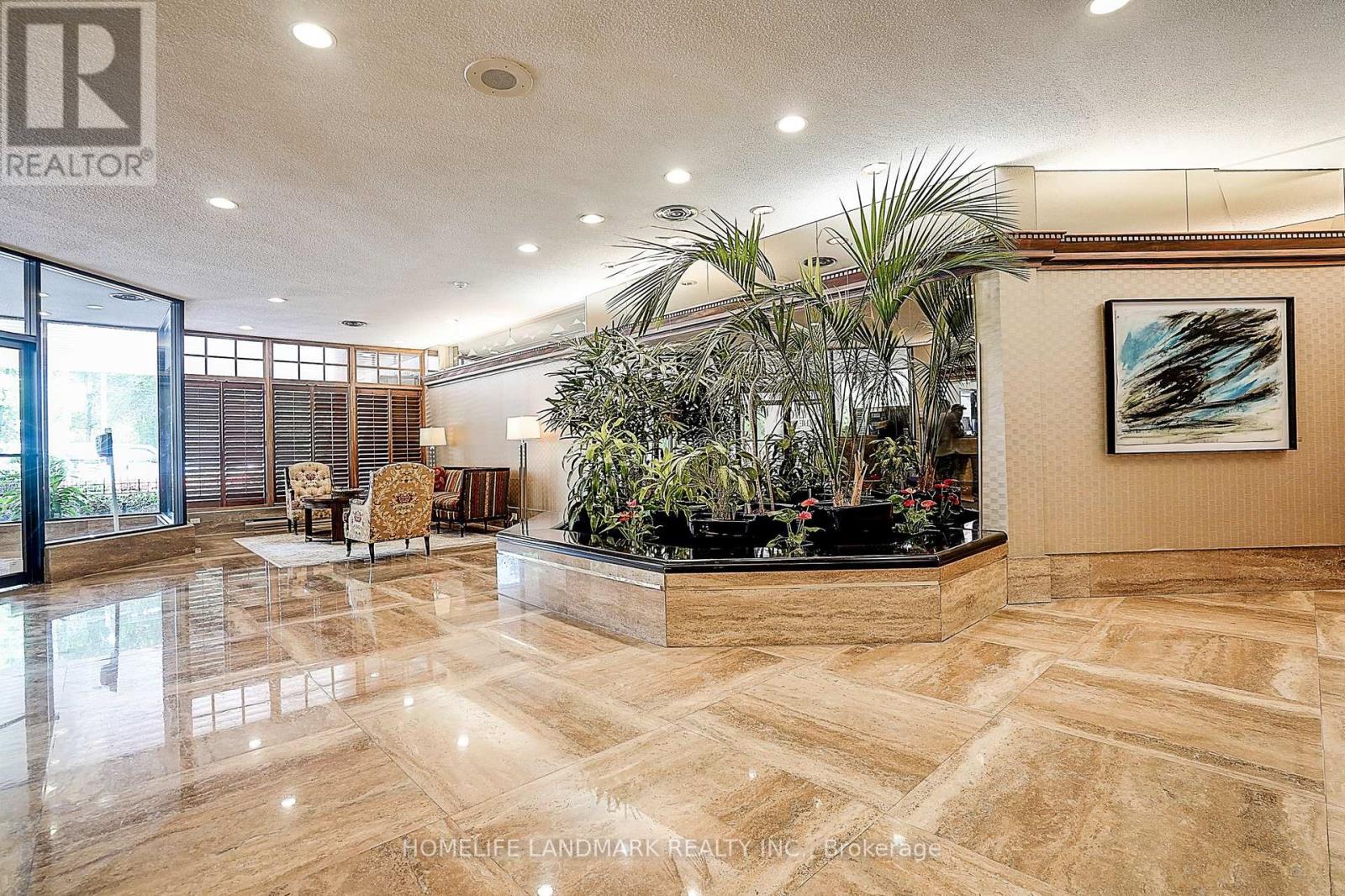 503 - 130 Carlton Street, Toronto, Ontario  M5A 4K3 - Photo 3 - C12593682