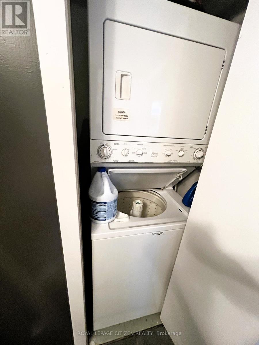 427 - 550 Queens Quay, Toronto, Ontario  M5V 3M8 - Photo 11 - C12593716