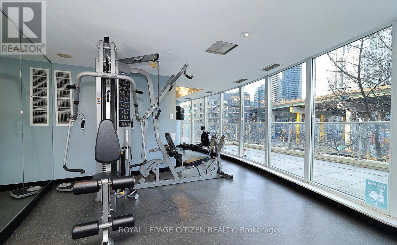 427 - 550 Queens Quay, Toronto, Ontario  M5V 3M8 - Photo 33 - C12593716