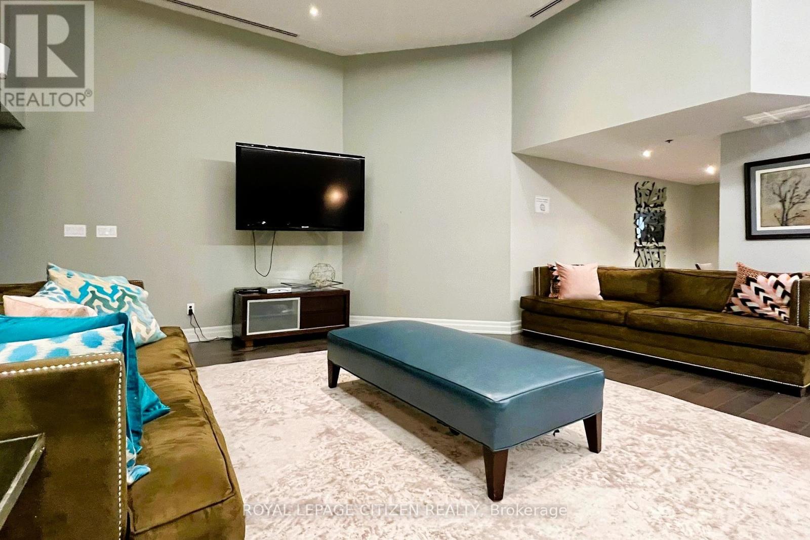 427 - 550 Queens Quay, Toronto, Ontario  M5V 3M8 - Photo 36 - C12593716