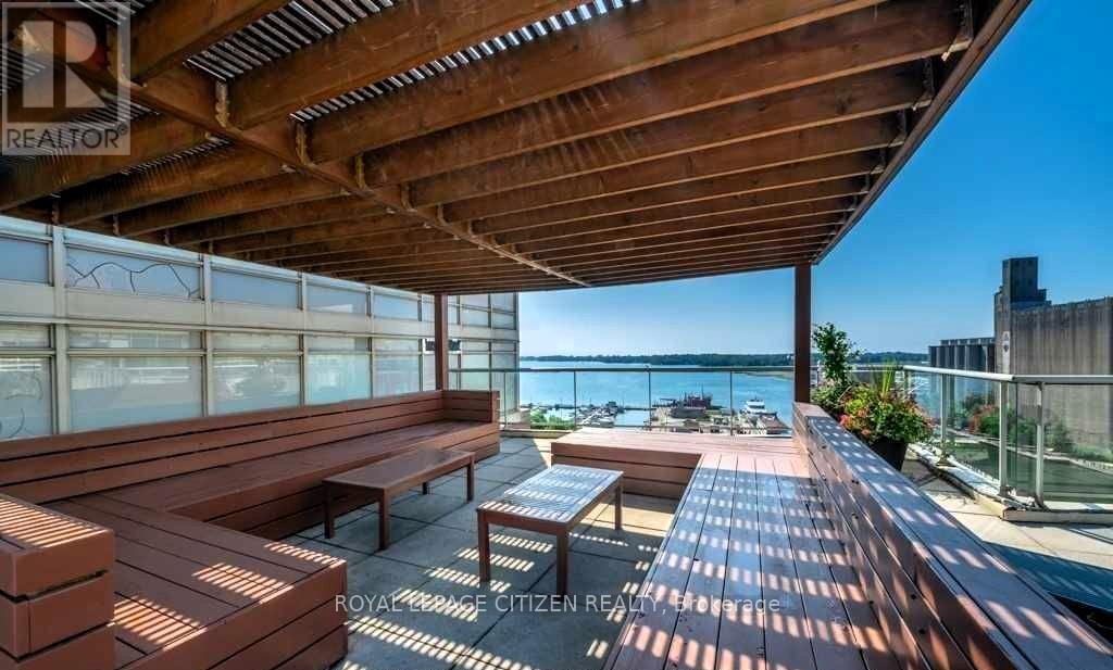 427 - 550 Queens Quay, Toronto, Ontario  M5V 3M8 - Photo 42 - C12593716