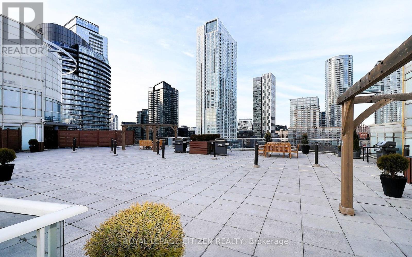 427 - 550 Queens Quay, Toronto, Ontario  M5V 3M8 - Photo 48 - C12593716