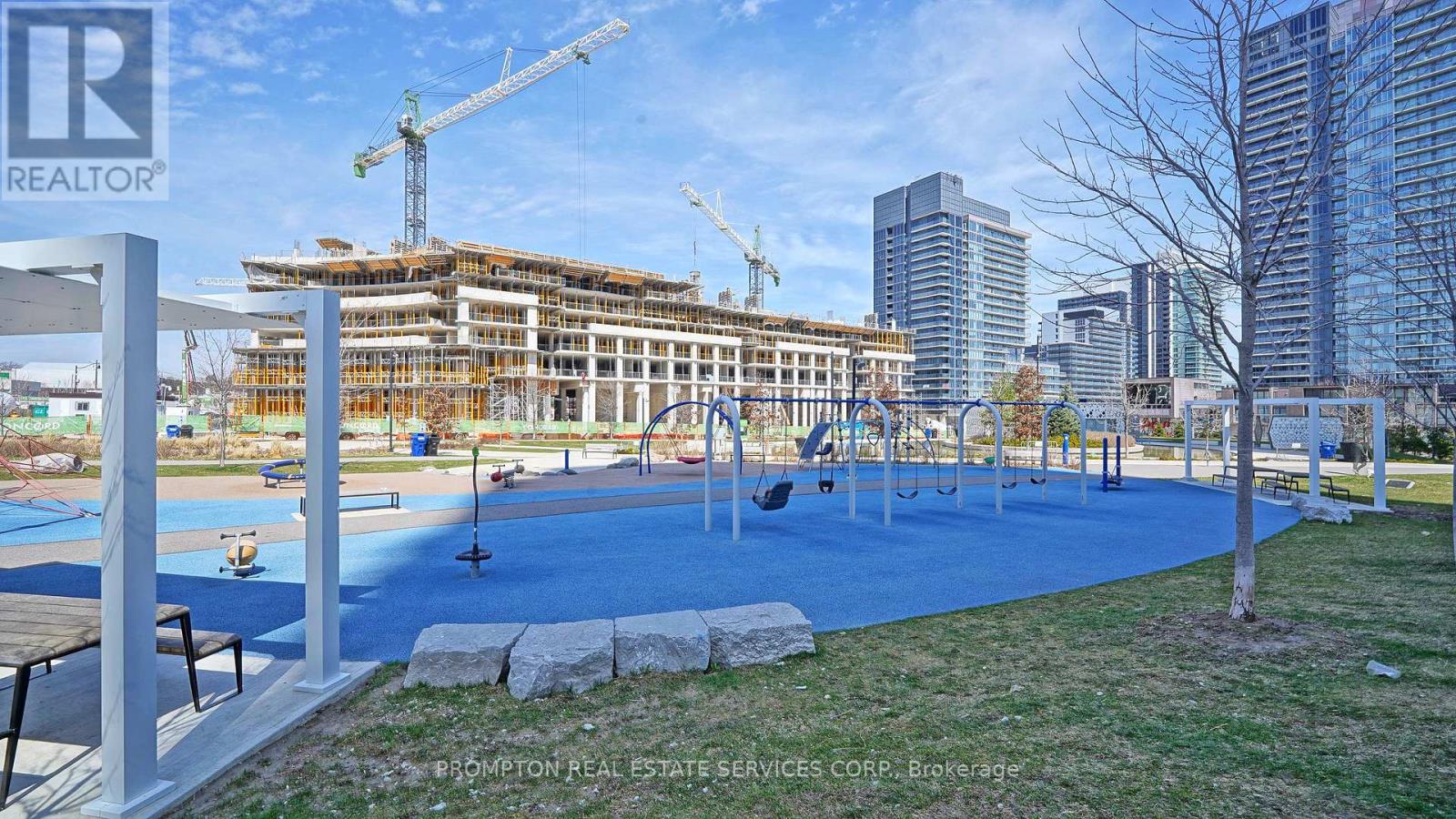 801 - 25 Mcmahon Drive, Toronto, Ontario  M2K 0J1 - Photo 4 - C12593738