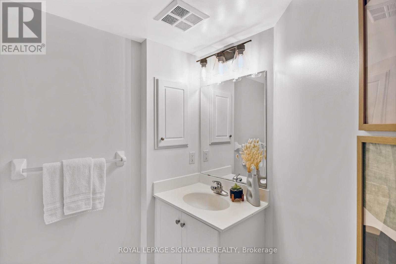 802 - 8 Rean Drive, Toronto (Bayview Village), Ontario  M2K 3B9 - Photo 18 - C12593804