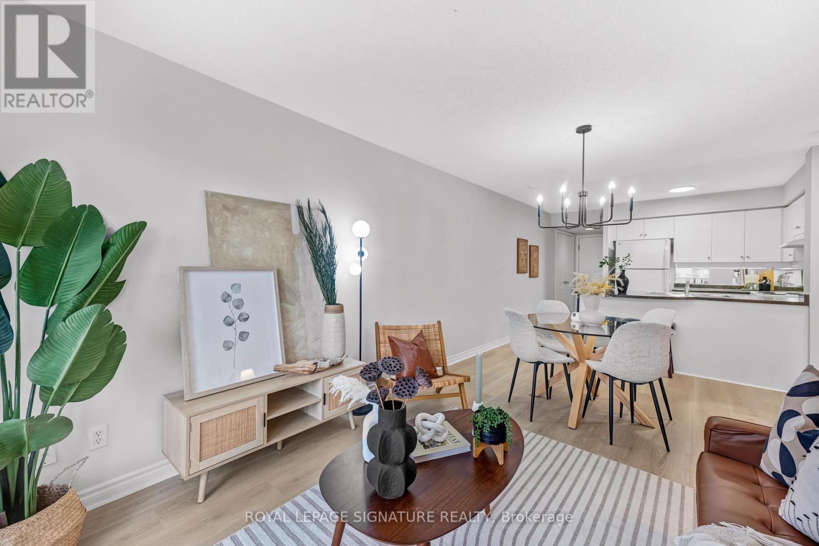 802 - 8 Rean Drive, Toronto (Bayview Village), Ontario  M2K 3B9 - Photo 4 - C12593804