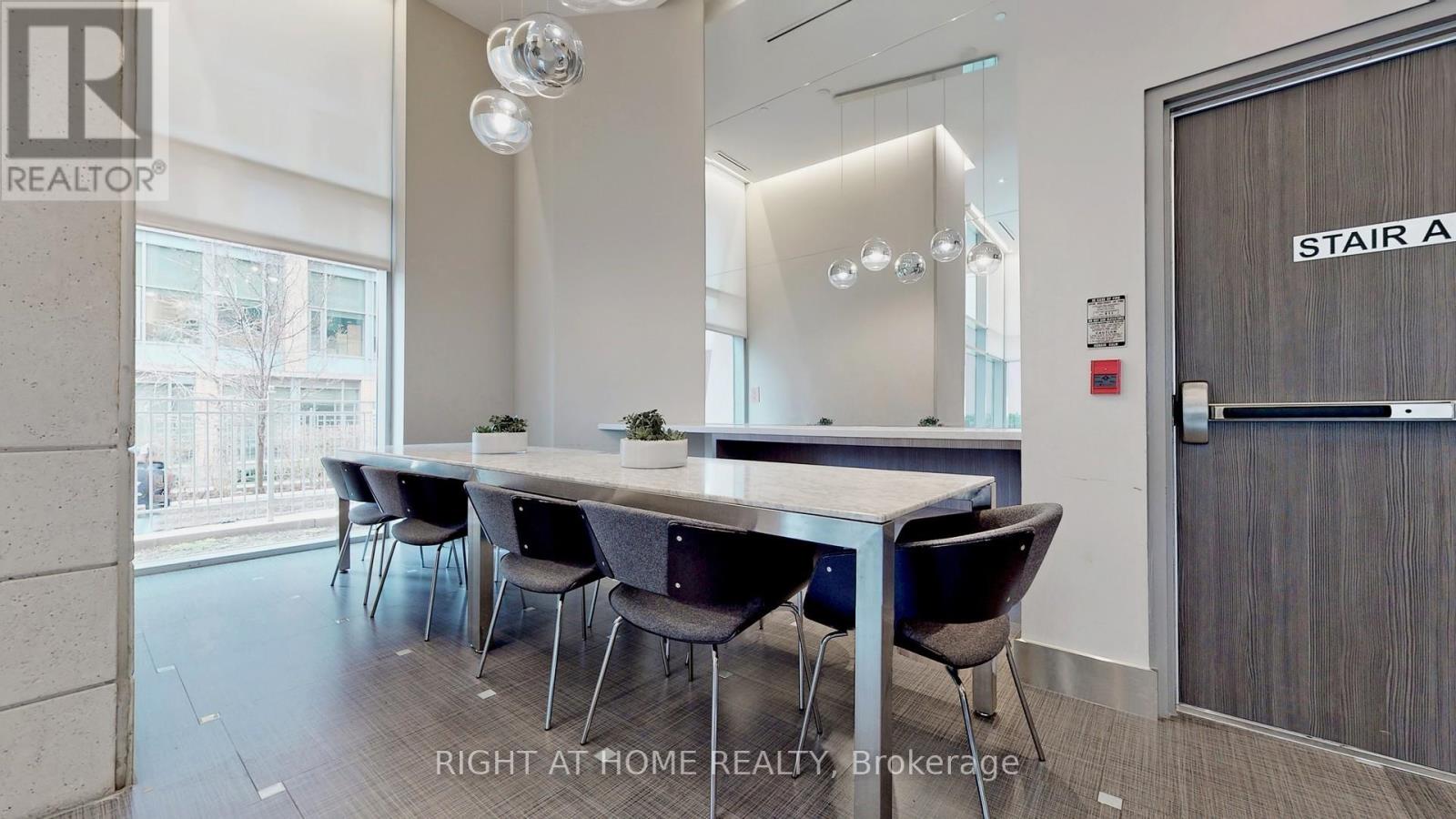 2604 - 500 Sherbourne Street, Toronto, Ontario  M4X 1L1 - Photo 6 - C12593814