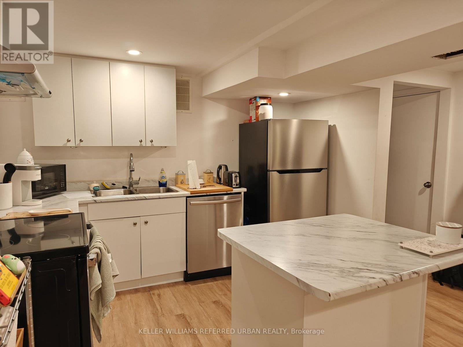 Lower - 67 Fortrose Crescent, Toronto, Ontario  M3A 2H2 - Photo 3 - C12593830