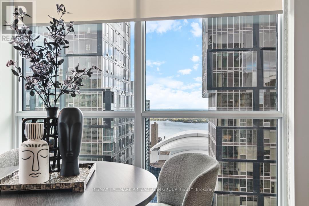 4402 - 327 King Street W, Toronto (Waterfront Communities), Ontario  M5V 0W7 - Photo 12 - C12593908