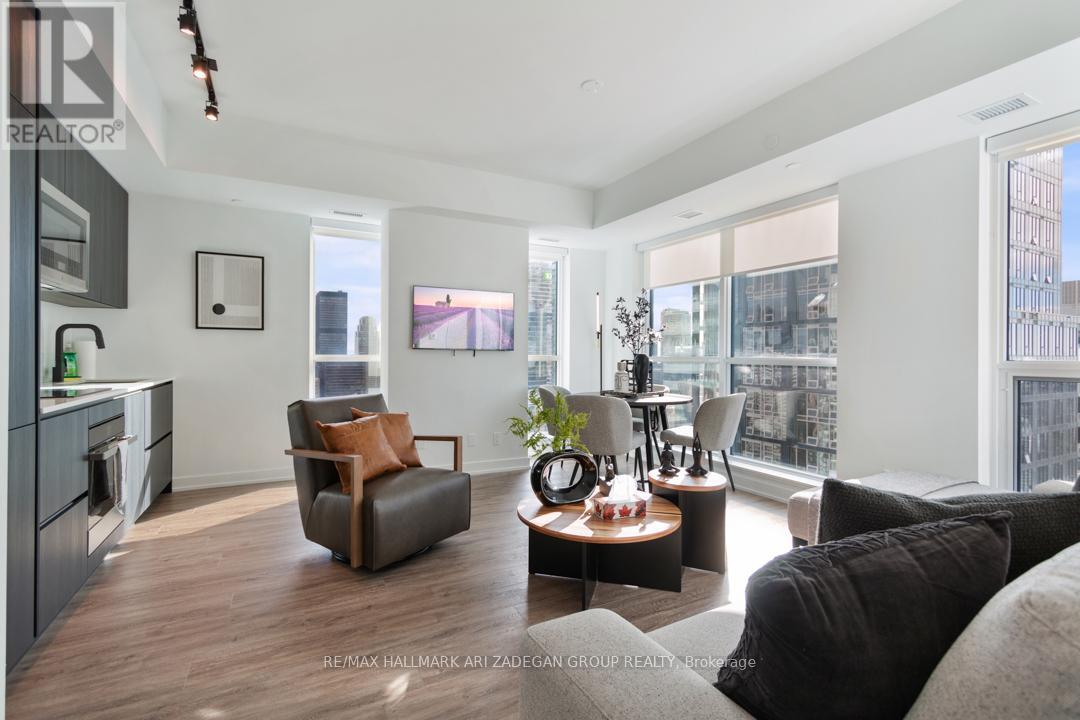 4402 - 327 King Street W, Toronto (Waterfront Communities), Ontario  M5V 0W7 - Photo 13 - C12593908