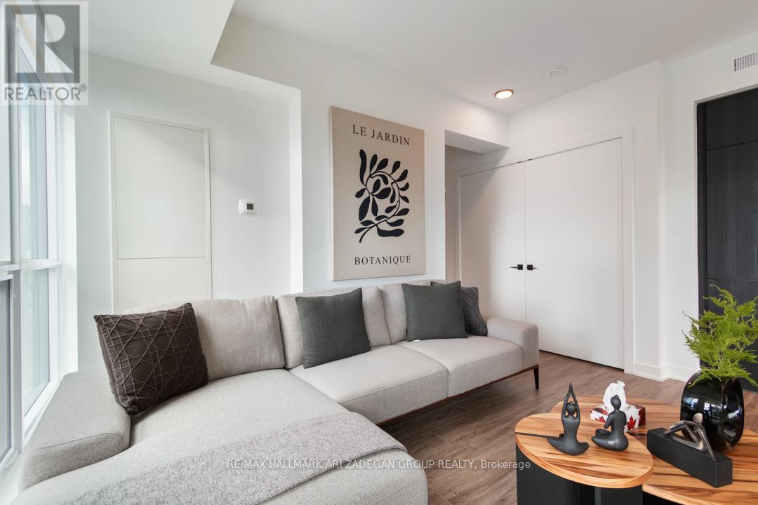 4402 - 327 King Street W, Toronto (Waterfront Communities), Ontario  M5V 0W7 - Photo 17 - C12593908