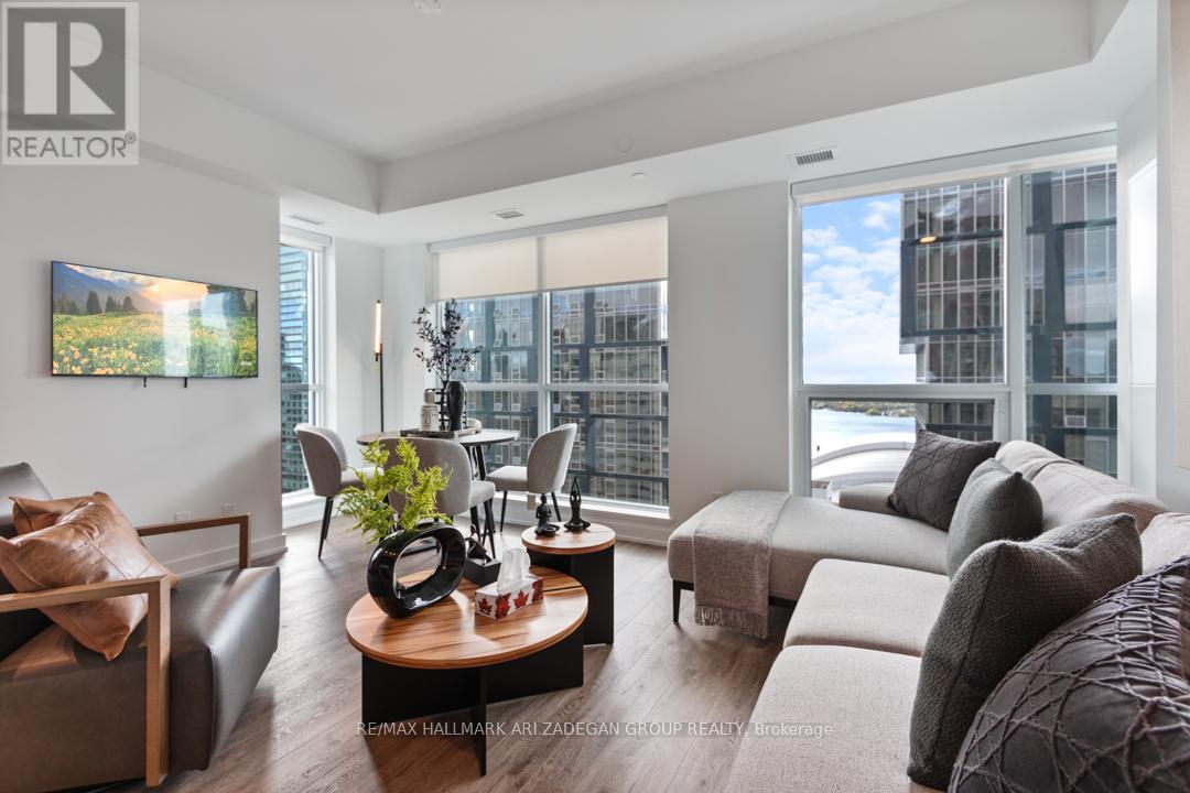 4402 - 327 King Street W, Toronto (Waterfront Communities), Ontario  M5V 0W7 - Photo 9 - C12593908