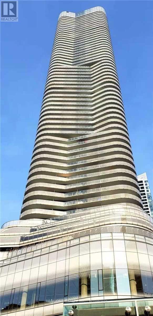 5607 - 11 WELLESLEY STREET W, Toronto, Ontario