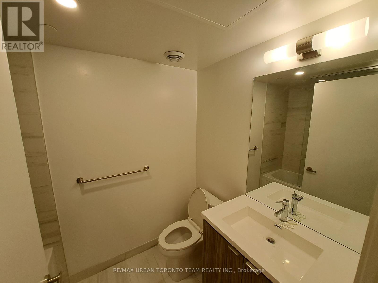 4607 - 55 Cooper Street, Toronto, Ontario  M5E 0G1 - Photo 11 - C12593946